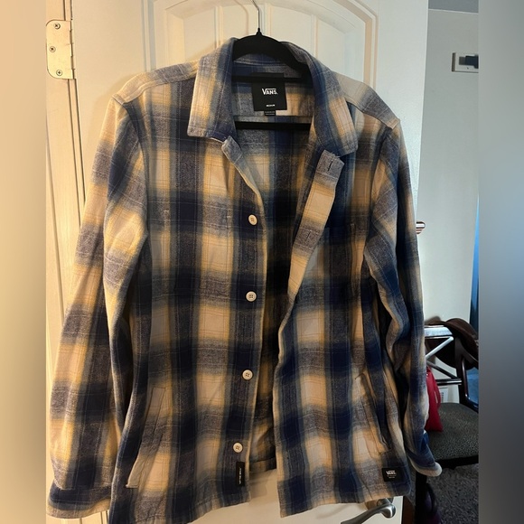Heavyweight Flannel Shacket - BlueDepths/Oatmeal, size Medium - Picture 2 of 10